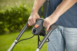 Газонокосилка Gardena PowerMax 1200/32
