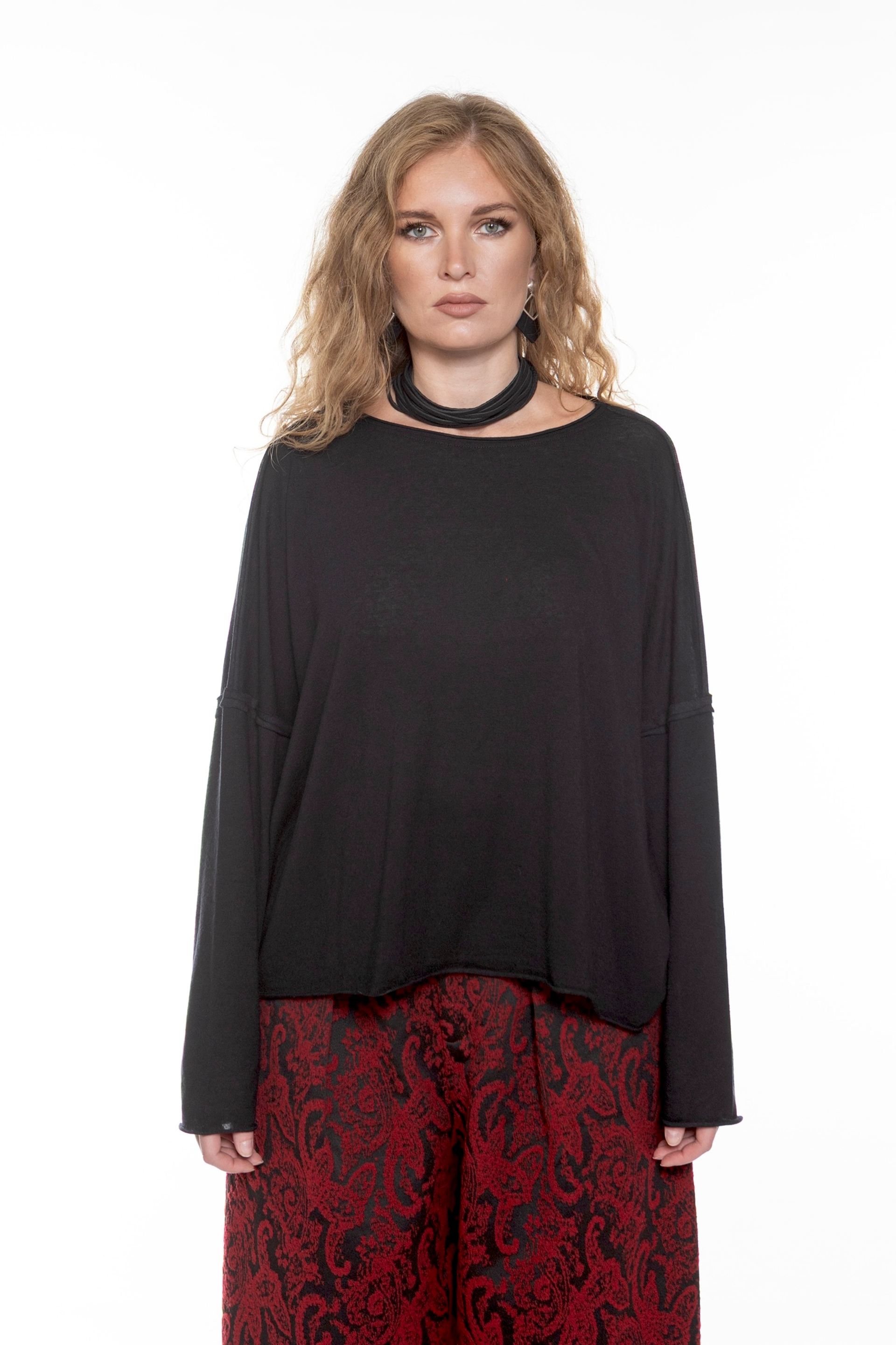 ЛОНГСЛИВ С ШЕРСТЬЮ