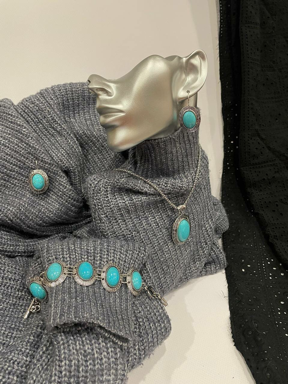 Комплект бижутерии. Подвеска, серьги, браслет  "Бирюза" Форма "Овал""