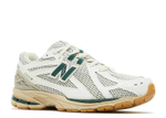 New Balance 1906R "White Green"