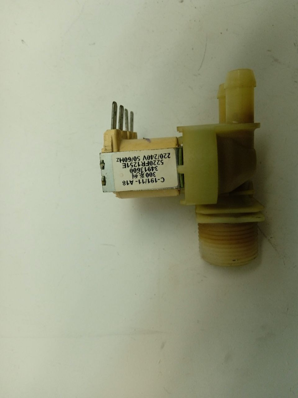 F1058ND кт5 Клапан подачи воды для стиральной машины LG 5220FR1251E б/у