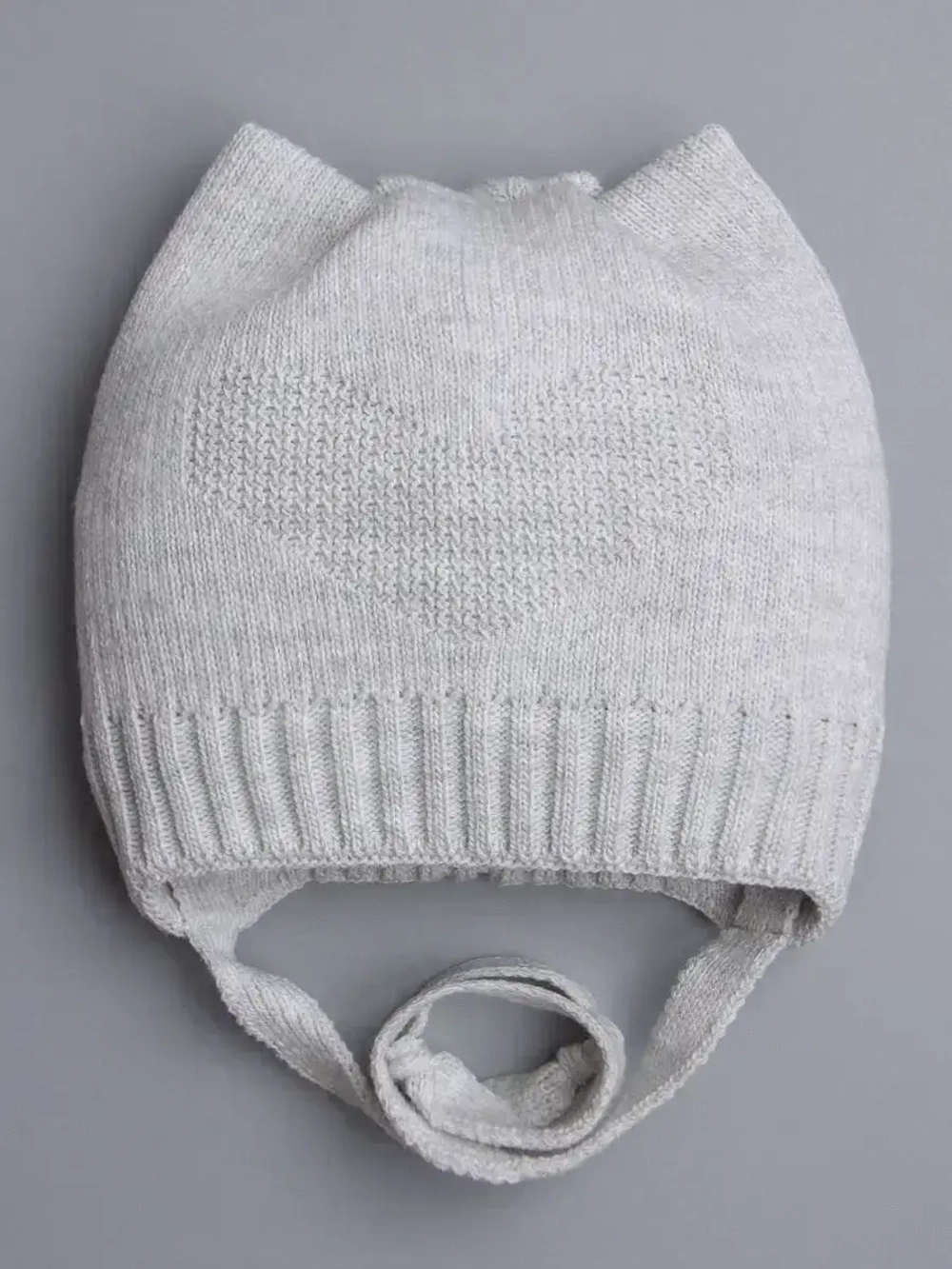 Шапка для девочки с ушками осенняя