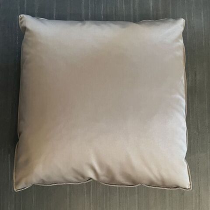 Подушка декоративная Giorgetti SOLEMYIDAE 69865