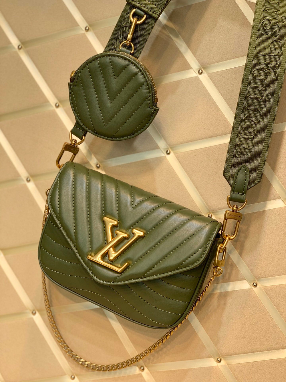 Louis Vuitton New Wave Multi Pochette