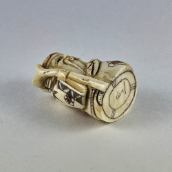 Статуэтка нэцкэ Дзюродзин с посохом и мешком риса