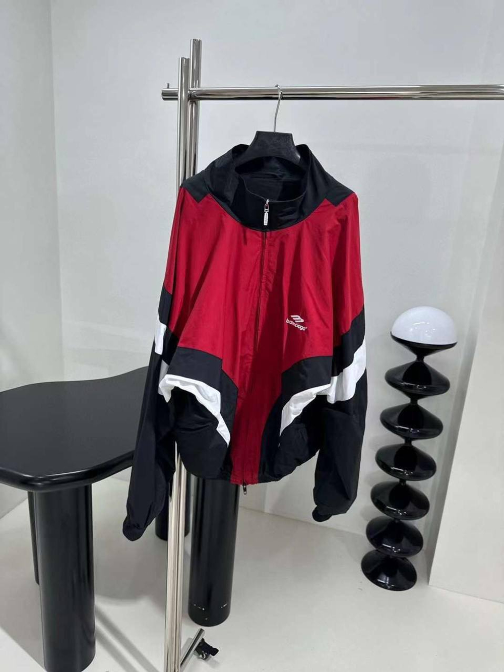 Ветровка Balenciaga
