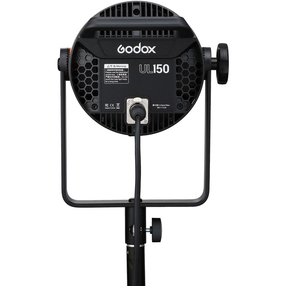 Светодиодный осветитель Godox UL150