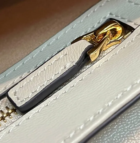 Сумка Gucci Padlock белый