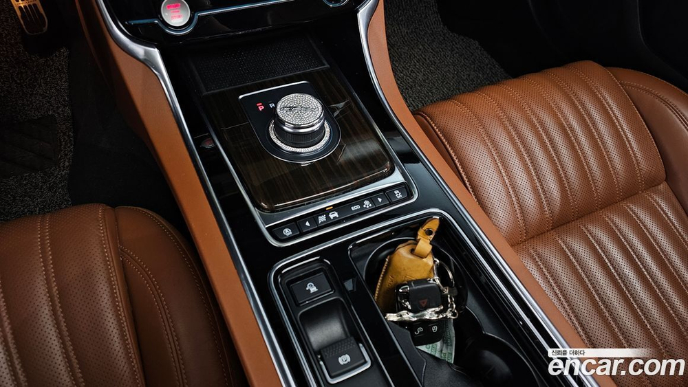 Jaguar XF (X260) 20d Portfolio AWD (11.2019)