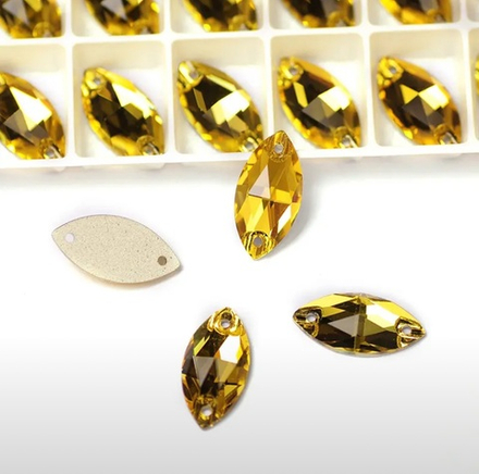 Стразы CR Light Topaz Navette 9*18 mm пришивные