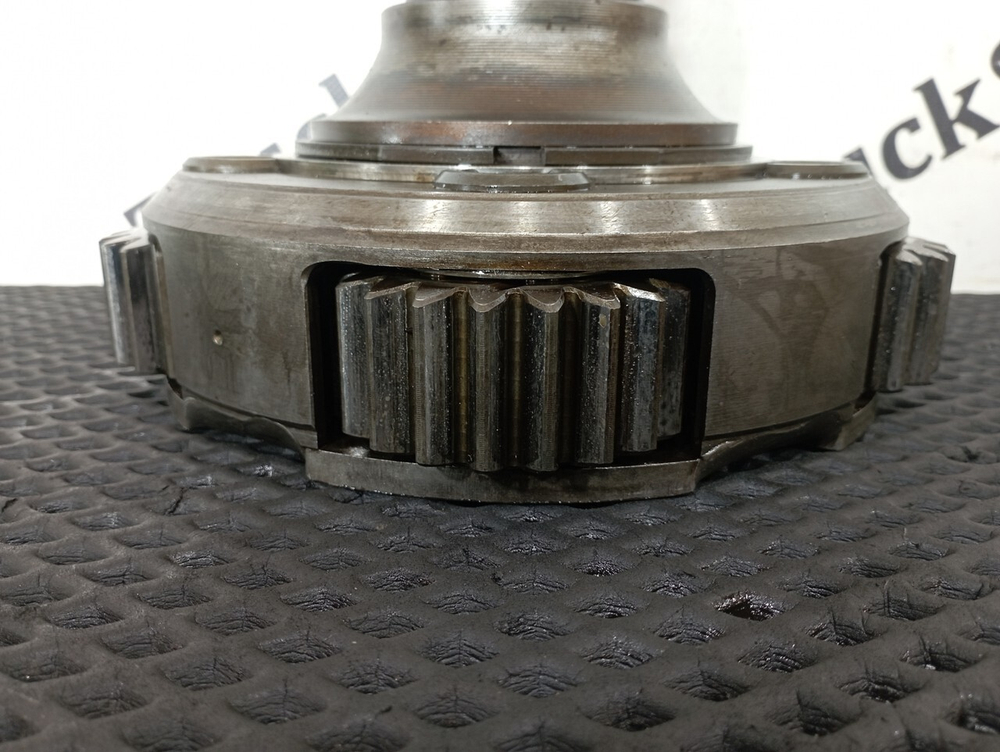 Вал планетарной передачи