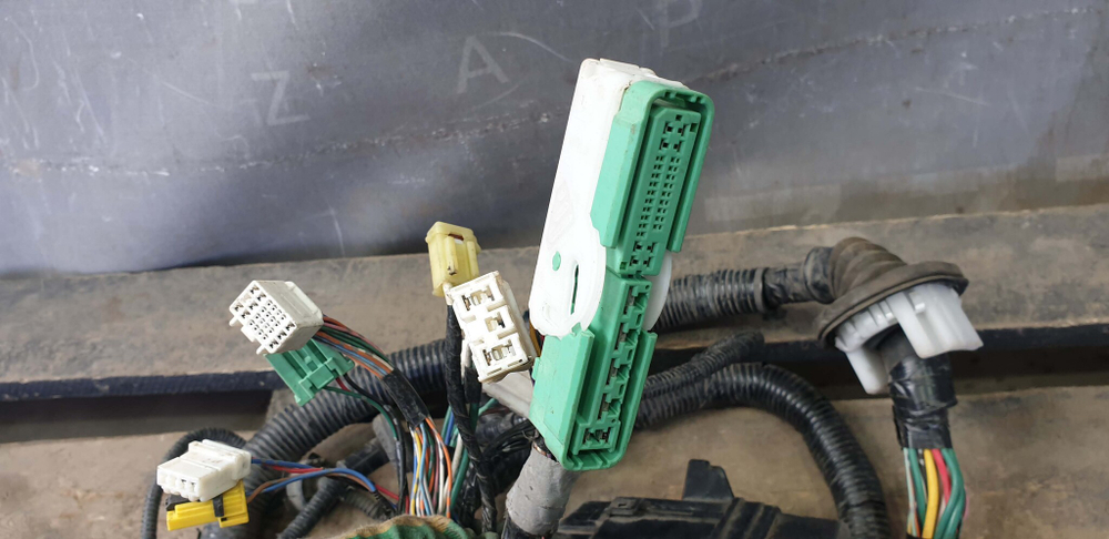 Проводка подкапотная Honda Crosstour (TF2, TF3)  Б/У Оригинал