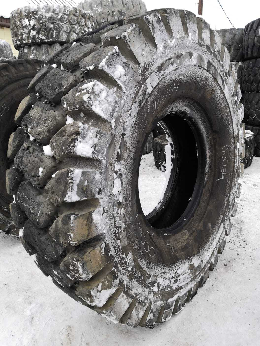 24.00R35 Bridgestone VMTP шина б/у