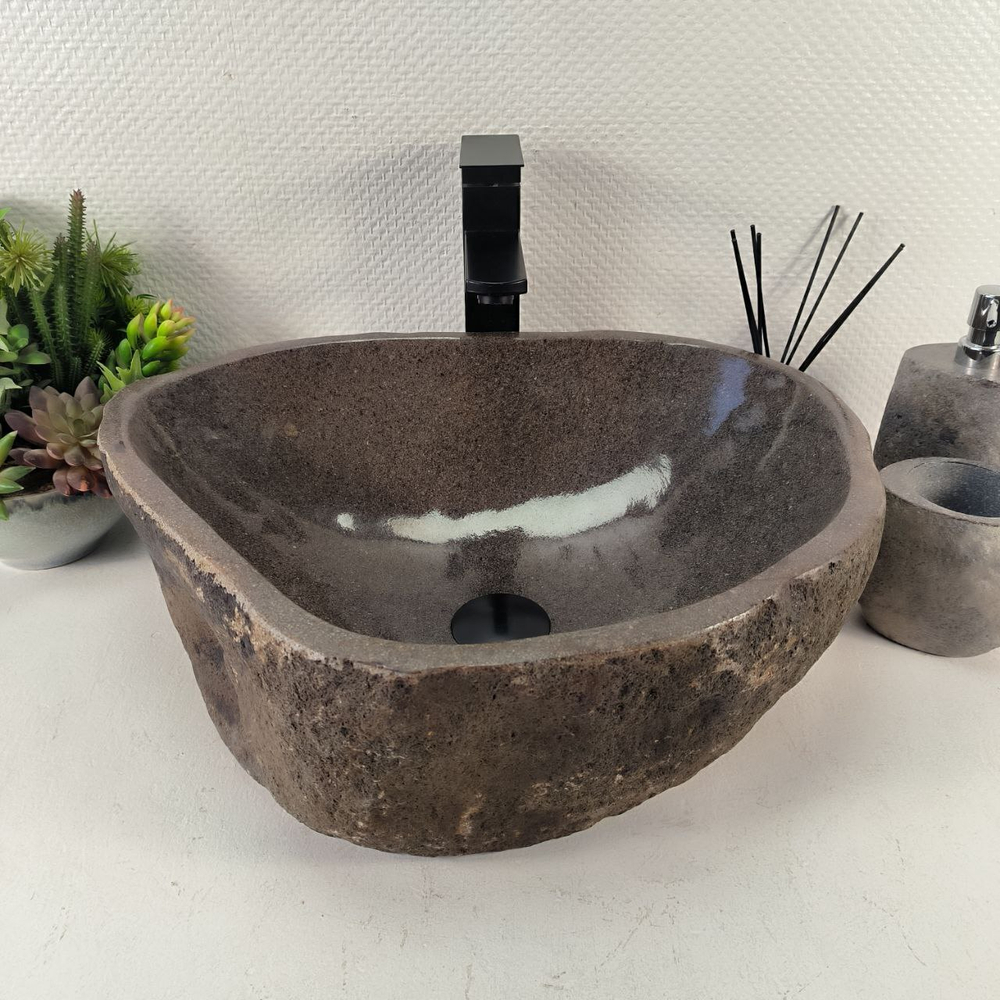 Раковина из речного камня RS-65497 50*40*16 0856