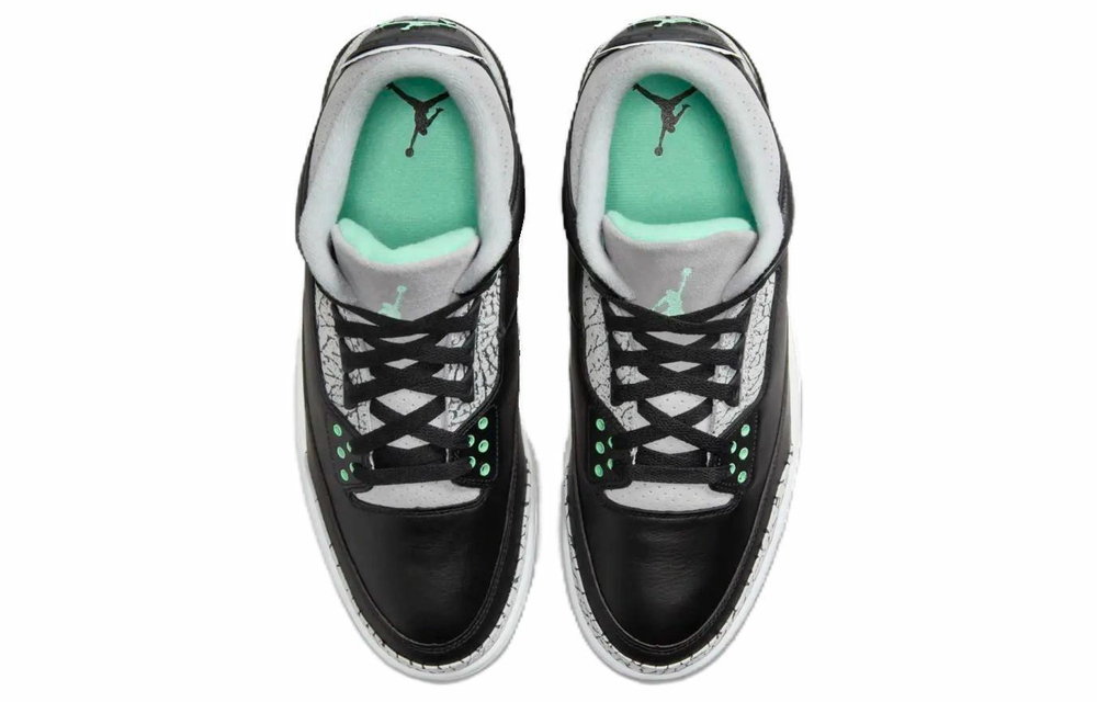 Кроссовки Jordan Air Jordan 3 Retro "Green Glow"