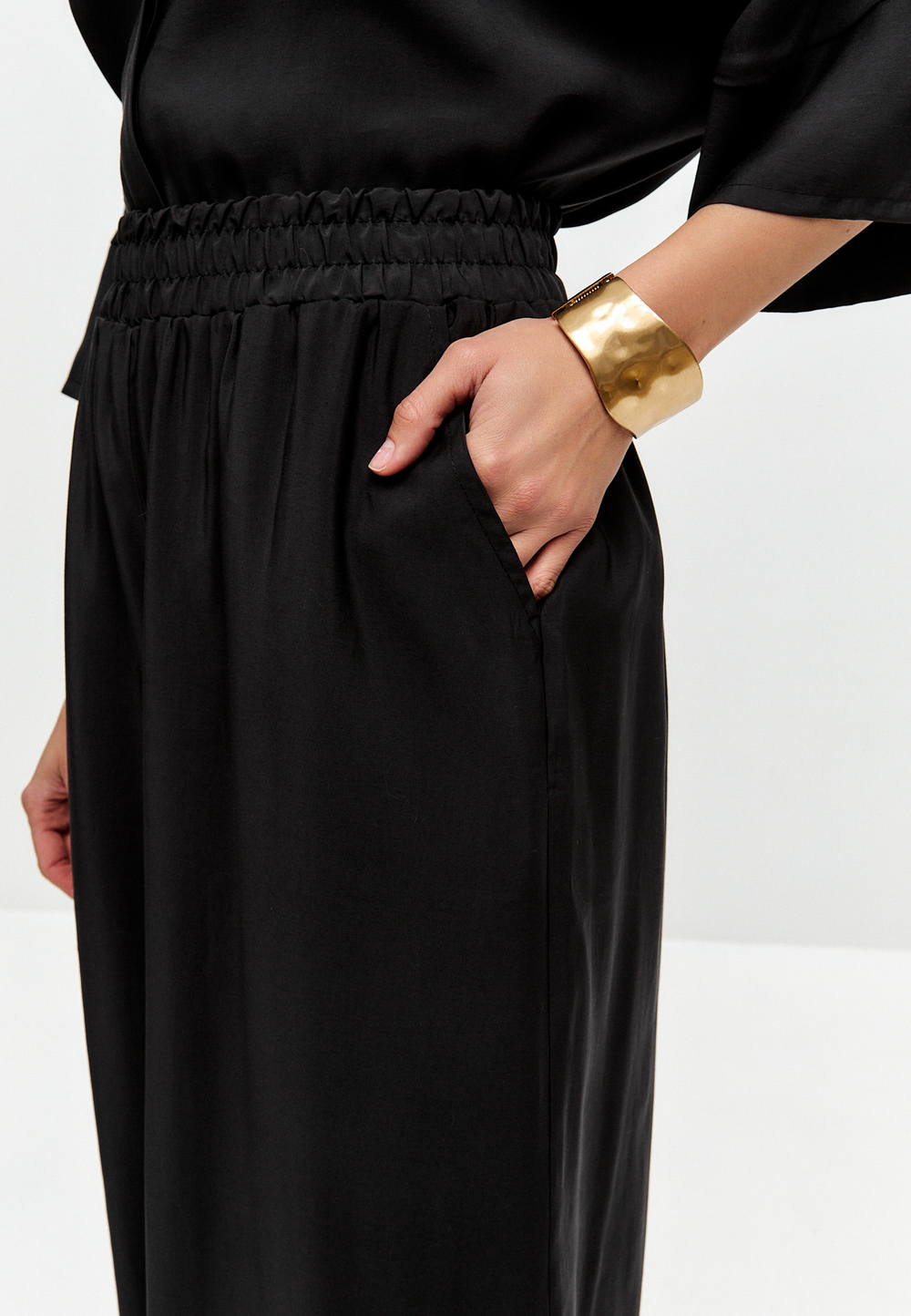 Trends Brands Base Брюки Жен 09_03_tr084_black Черный
