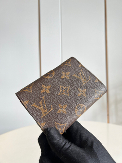 Louis Vuitton Victorine Wallet