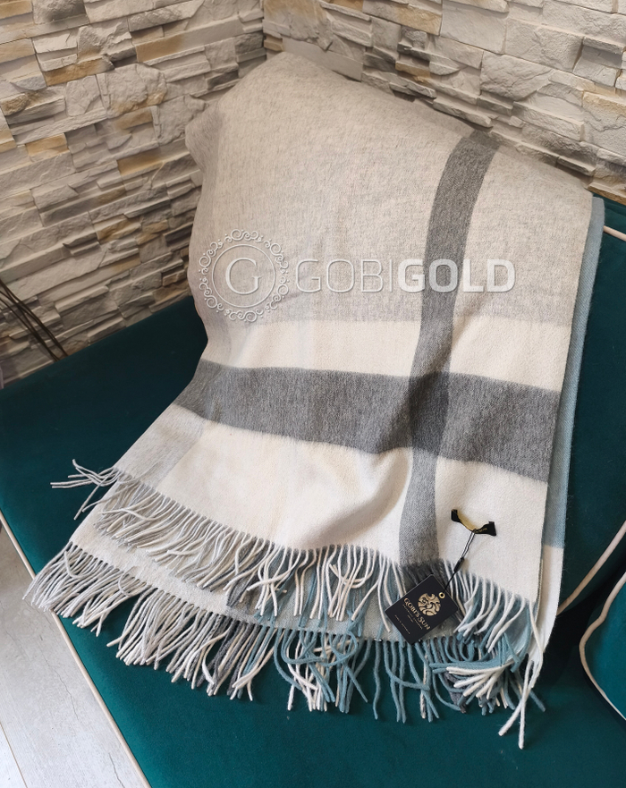 Плед из яка 150x200 см. (GOBISUN ) - бежево-салатовый