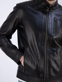 Куртка мужская  из натуральной кожи