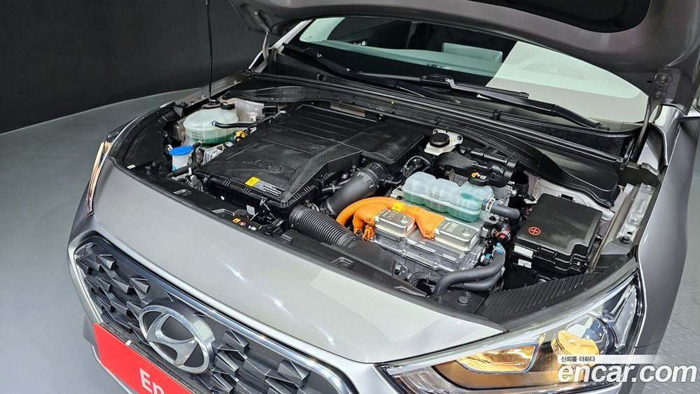 Hyundai The New Ionic Hybrid 1.6 HEV (09.2019)