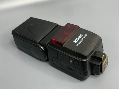 Nikon Speedlight SB-600