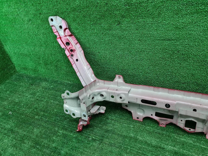 Телевизор Jaguar E-PACE (2017-н.в.)