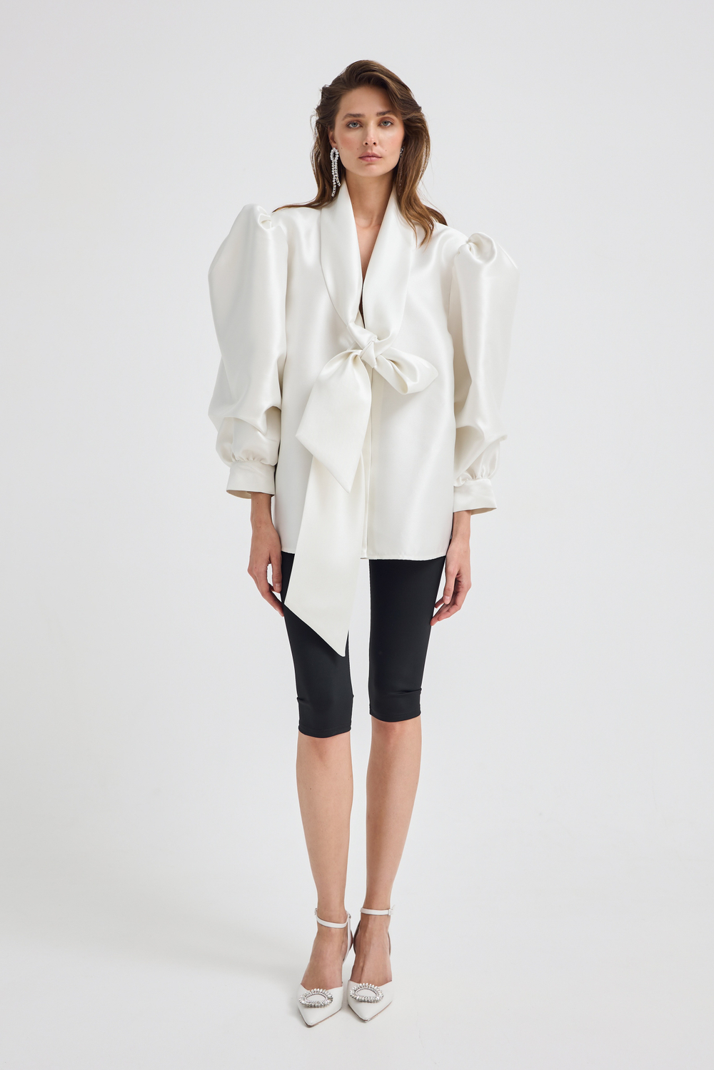 Блуза с бантом