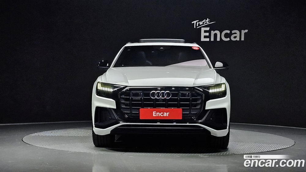 Audi Q8 55 TFSI Quattro Premium (03.2021)
