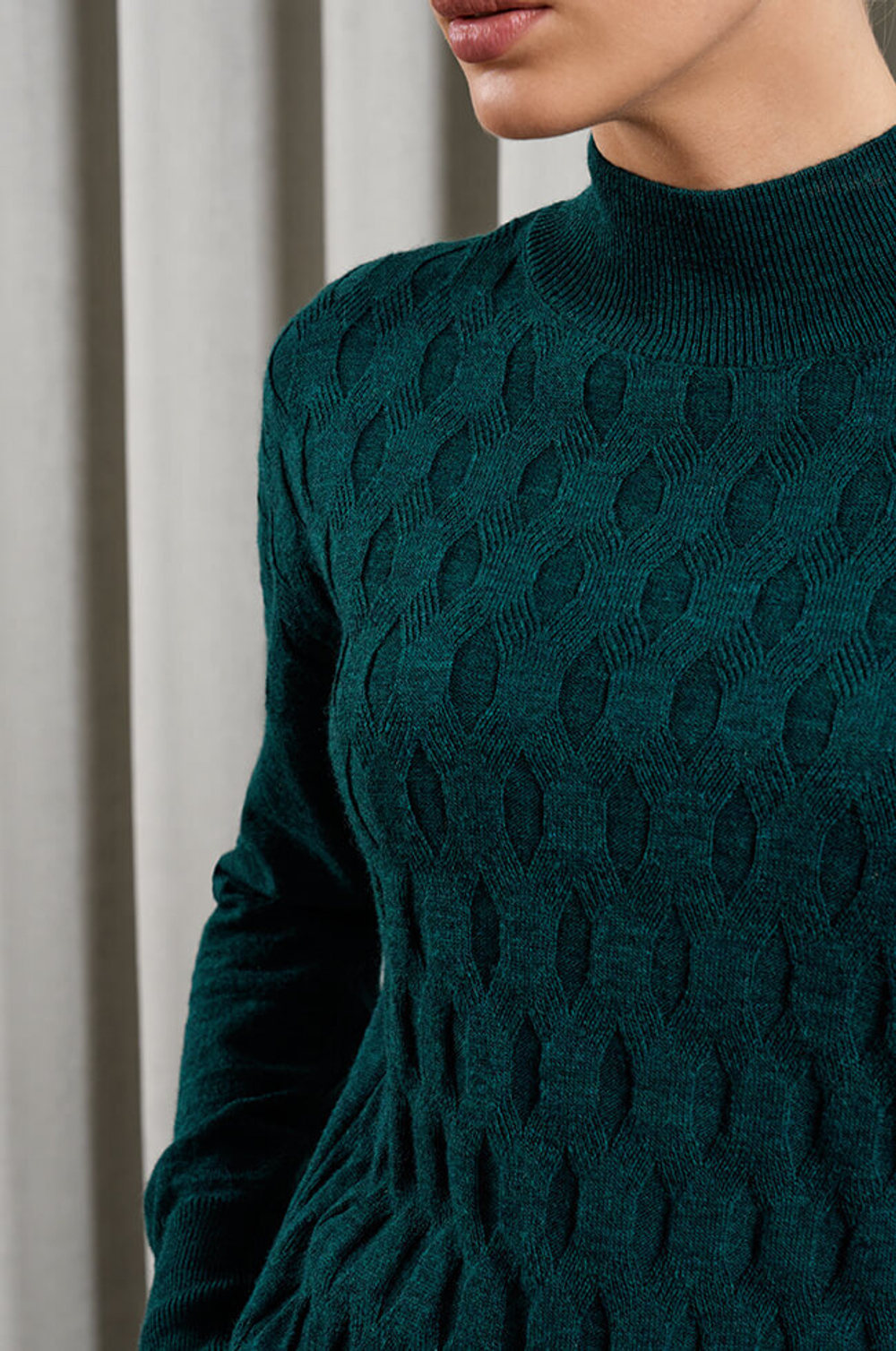 22899 Джемпер женский (зеленый)