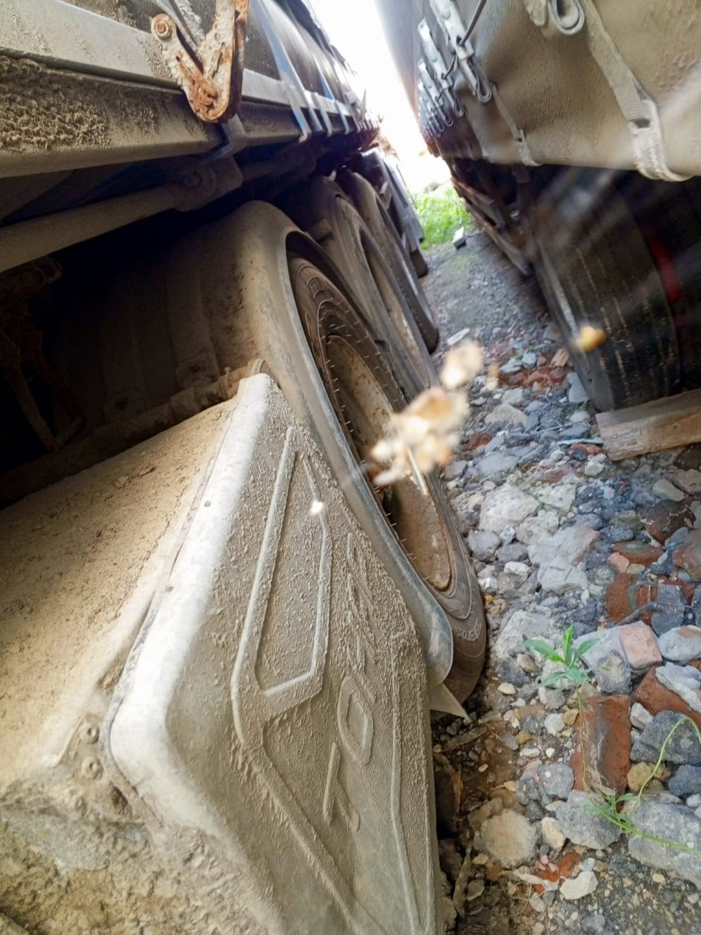 Тонар 9598 Полуприцеп зерновоз 9598