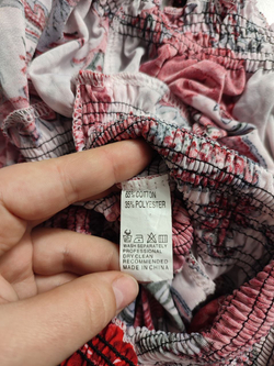 Комбинезон яркой расцветки, маркировка S, визуально на 44 размер