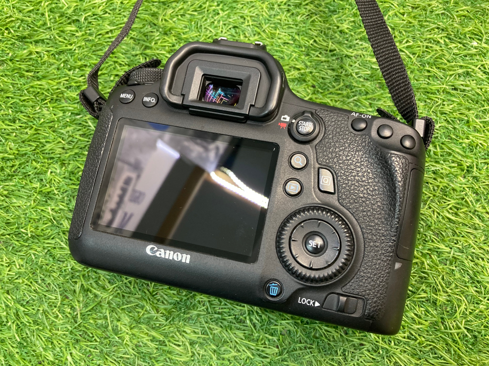 Canon EOS 6D 12.000 кадров