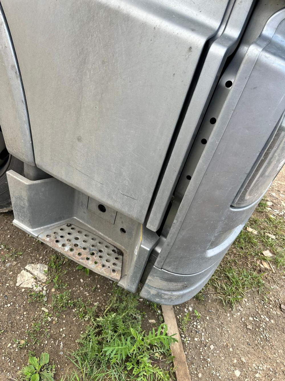 FAW JH6 4x2 Седельный тягач CA4180P25K15E5A80 (Дизельный, 11,6 л, 453 л.с., АТ)