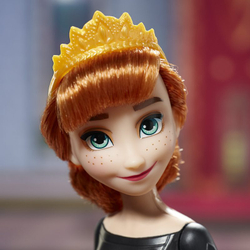 Hasbro Disney Frozen  - Королева кукол Анна Холодное Сердце
