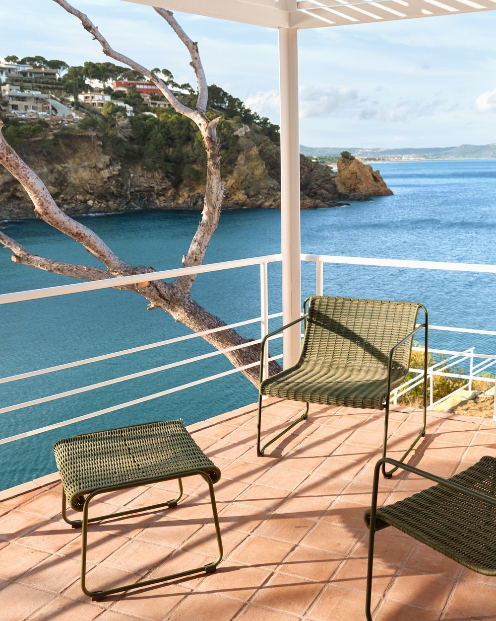 Скамейка для ног Maurina из оцинкованной стали зелёного цвета и зелёного шнура 58 x 52,5 см