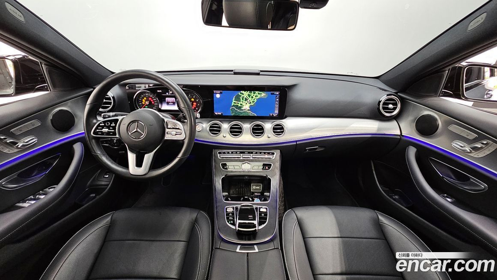 Mercedes-Benz E-Class W213 E250 Avangarde (06.2020)