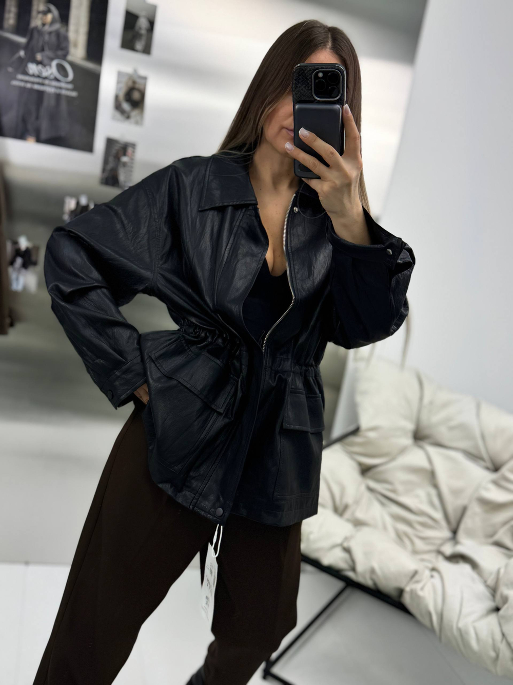 Куртка жен. 251000 чер.