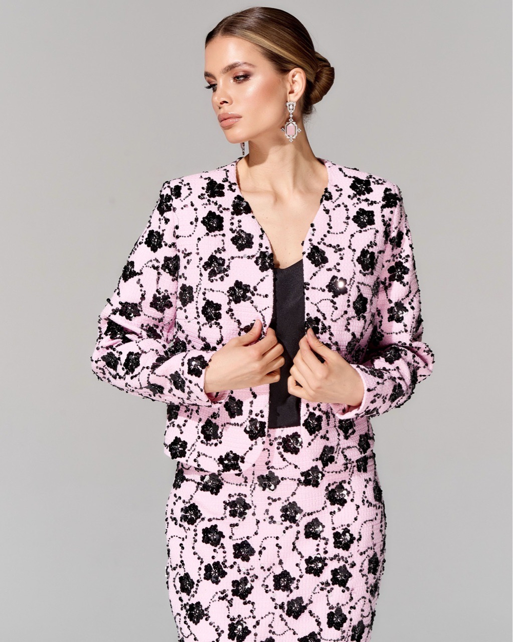 Укороченный жакет из премиального твида