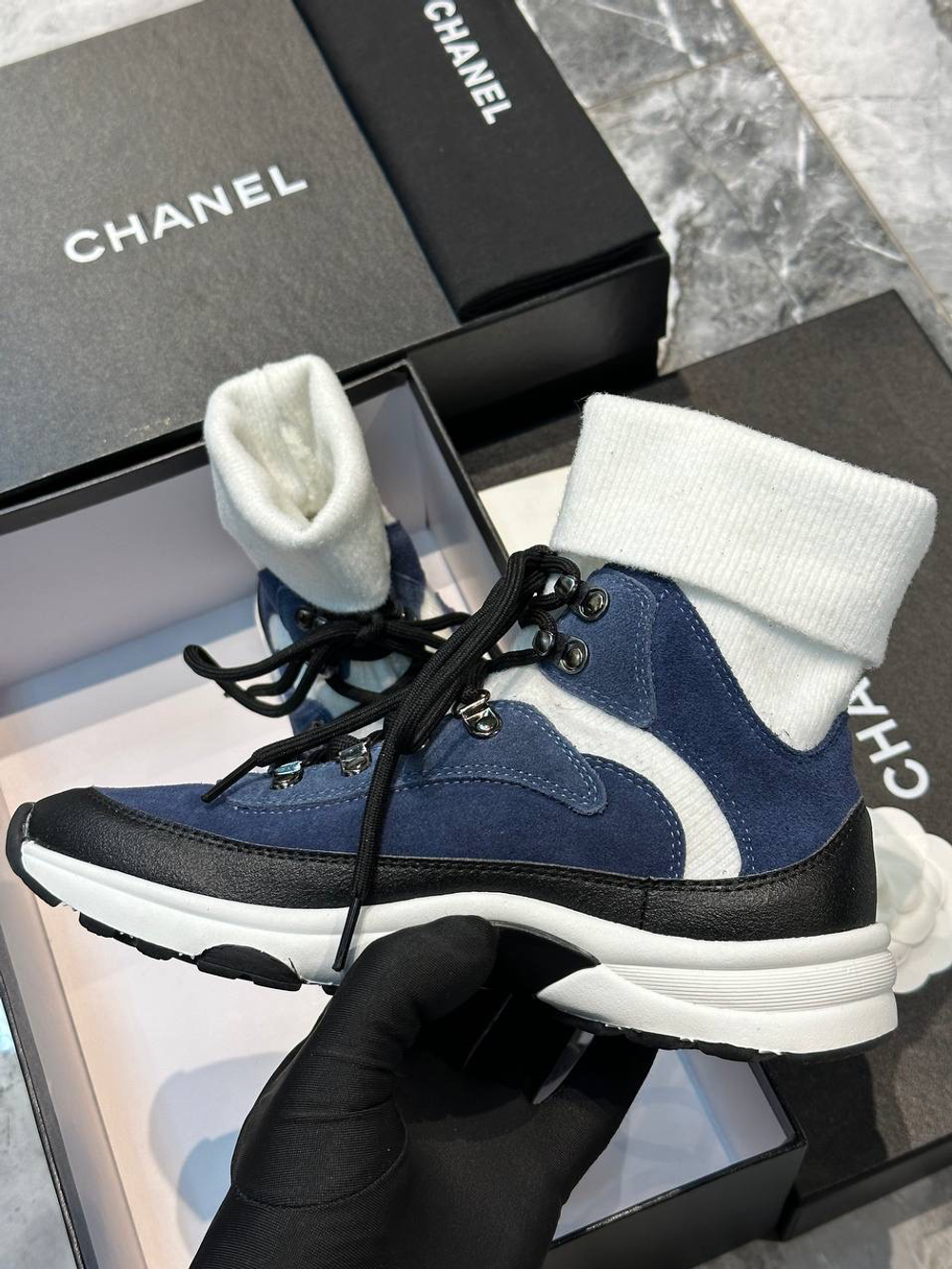 Кроссовки Chanel