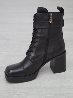 Ботинки женские демисезонные