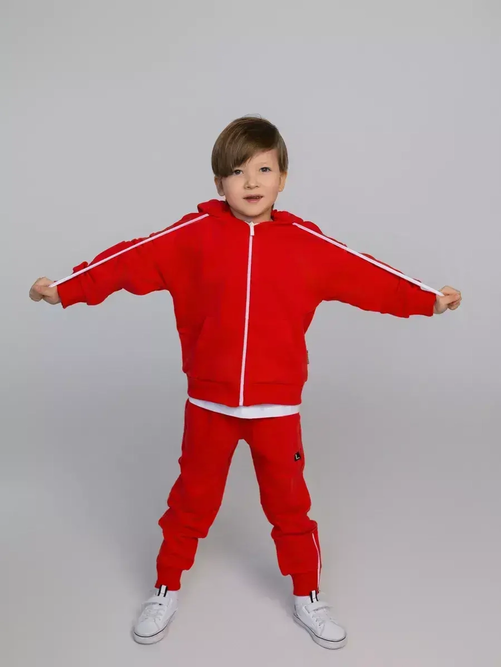 Костюм для мальчика в школу, спортивный