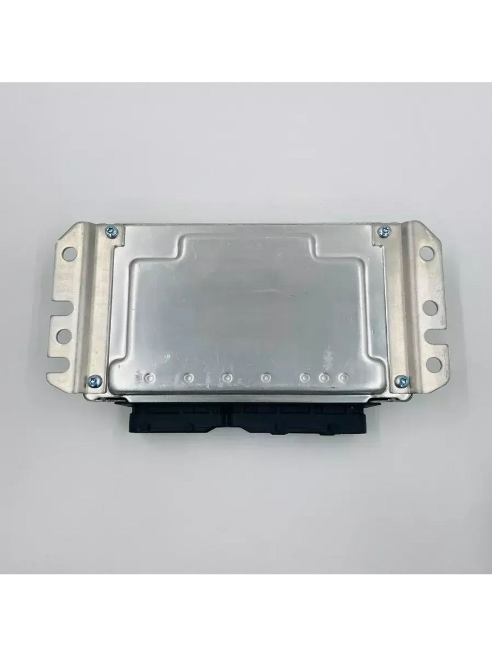 Контроллер (ЭБУ) 21114-1411020-40 ВАЗ 2110 - 2112 BOSCH