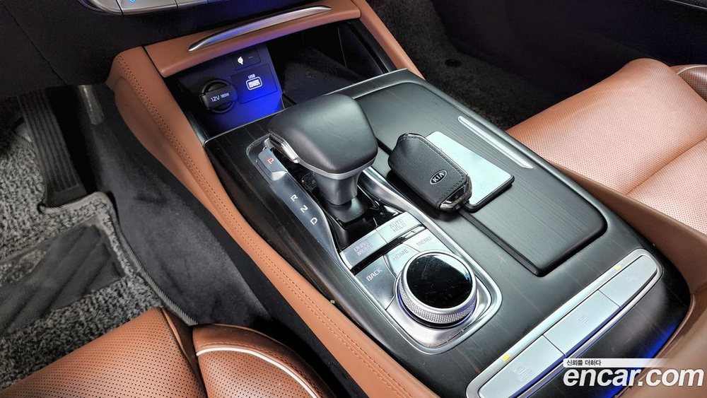 Kia The K9 (Quoris/K900) 3.8 GDI AWD (05.2020)