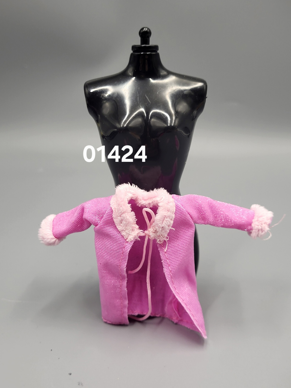 Одежда для куклы Барби - винтаж на подростка халат 01424