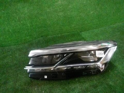 Фара левая VW Touareg 3 (2018-2023) LED