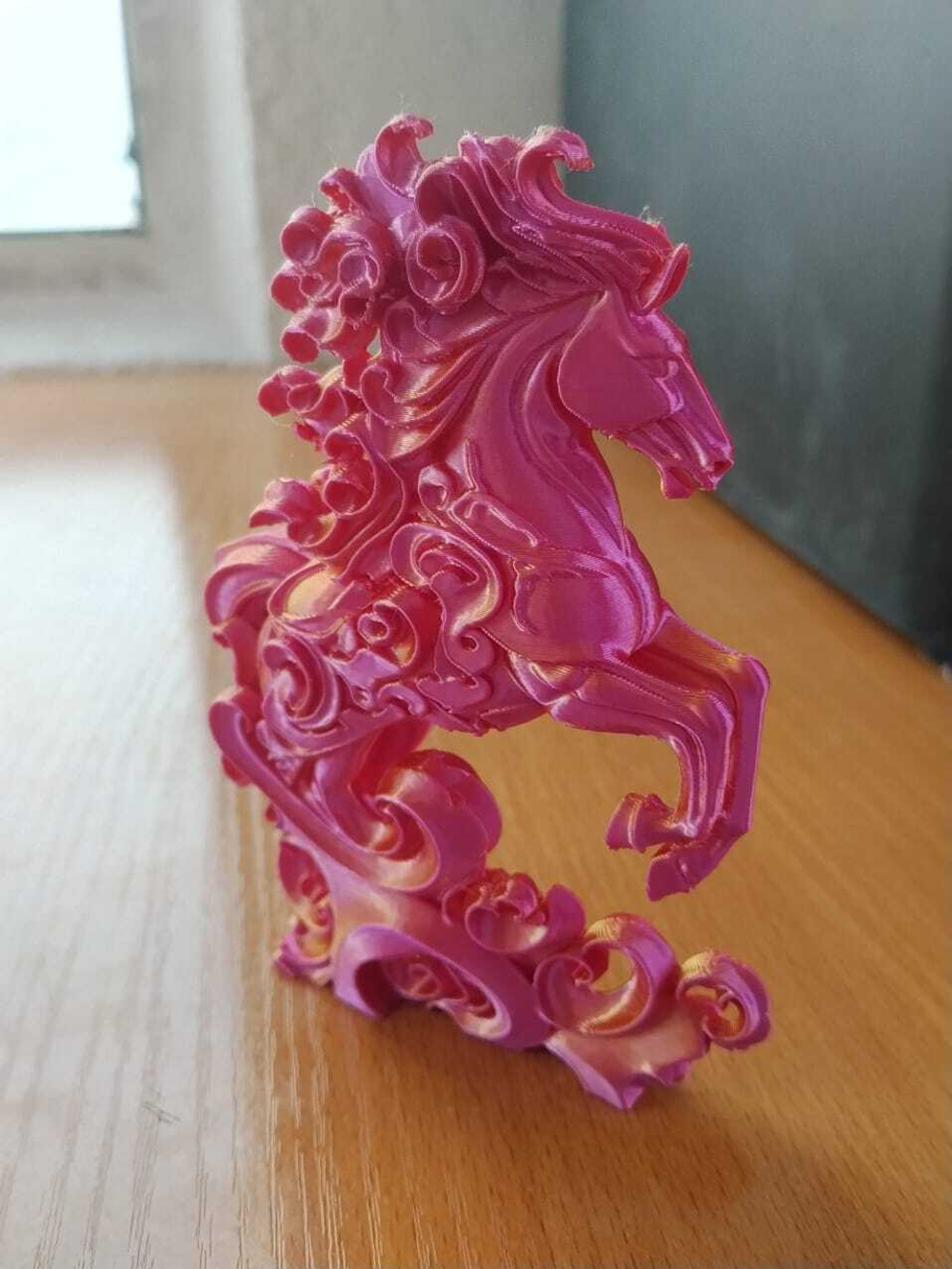 Символ года Огненная лощадь переливающаяся принесёт удачу на весь 2026 год