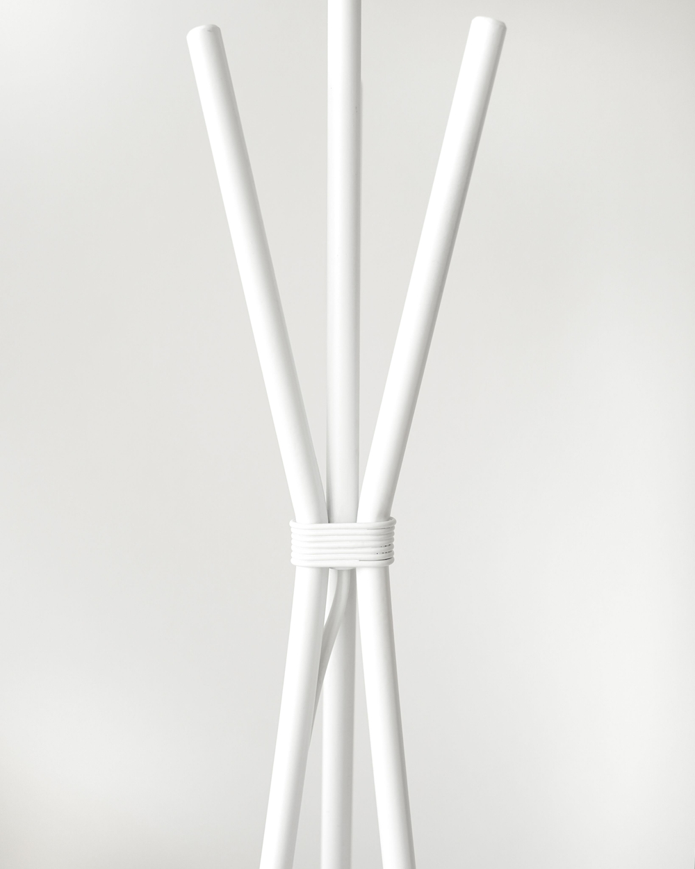 Торшер напольный золотой с белым абажуром в стиле лофт, светильник напольный классический, Дали, E27, 60 Вт