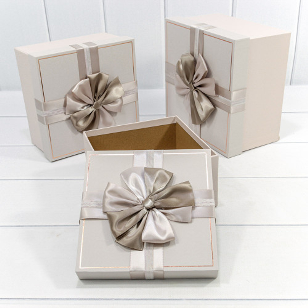 Коробка 21х21х12.3 см Набор 3 шт с бантом (Пудровый)