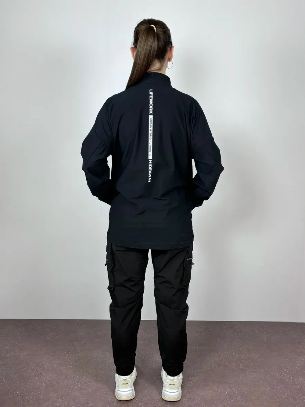 Куртка на молнии