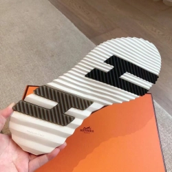 Мужские кроссовки Hermes Bouncing цвета хаки